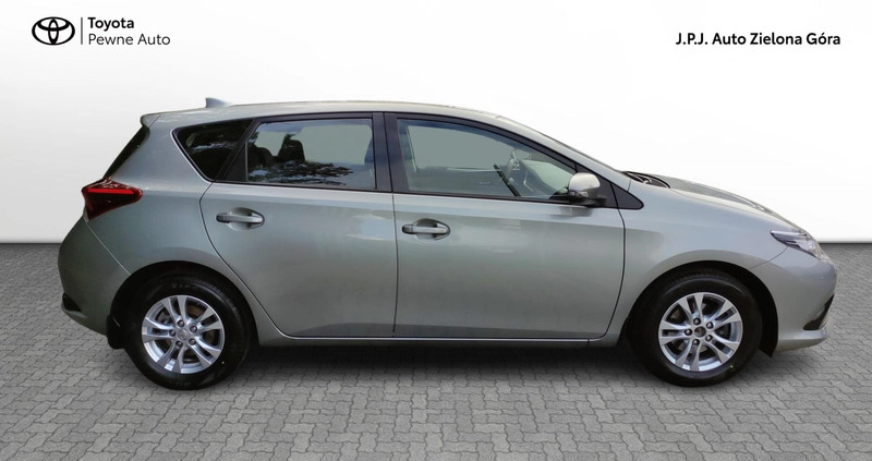 Toyota Auris cena 55900 przebieg: 63578, rok produkcji 2016 z Jedlicze małe 232